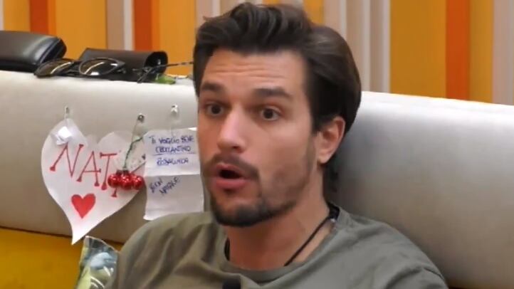 Gf Vip, Andrea Zelletta sbotta per il prolungamento: "Siamo esseri umani"