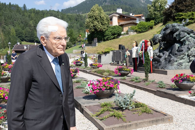 Mattarella al cimitero di Stava