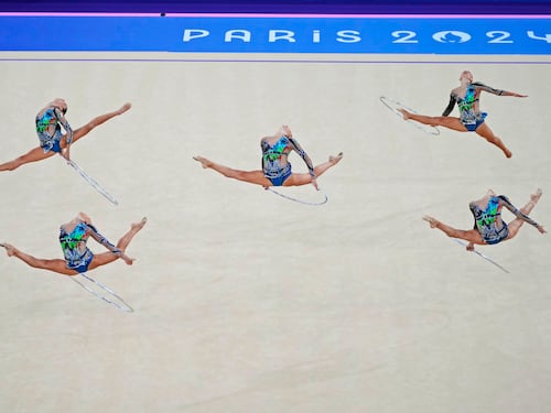 Parigi 2024, bronzo per le Farfalle nella ginnastica ritmica