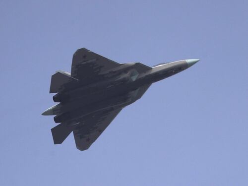 Aereo militare russo viola i confini americani: il sorvolo in Alaska