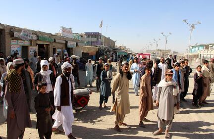 Afghanistan contro Pakistan: notte di guerra al confine, valichi chiusi e minacce di rappresaglia 7