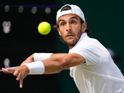 Wimbledon, splendido Musetti: batte Comesana in 4 set e conquista gli ottavi