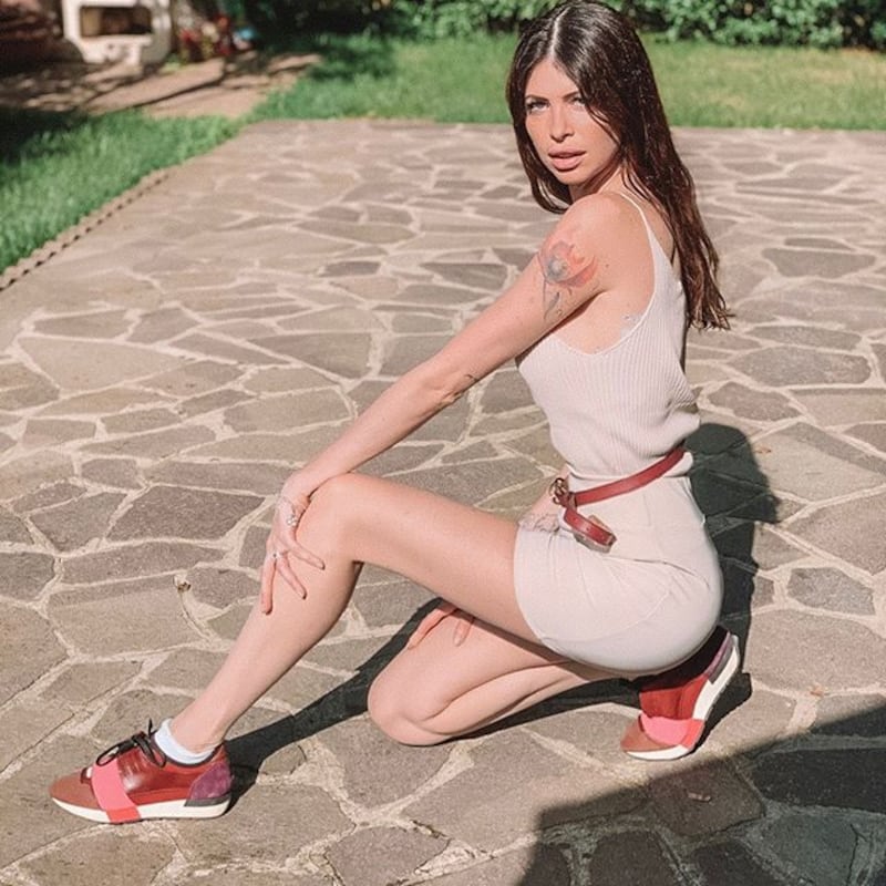 Carola Varini incantevole su Instagram 7