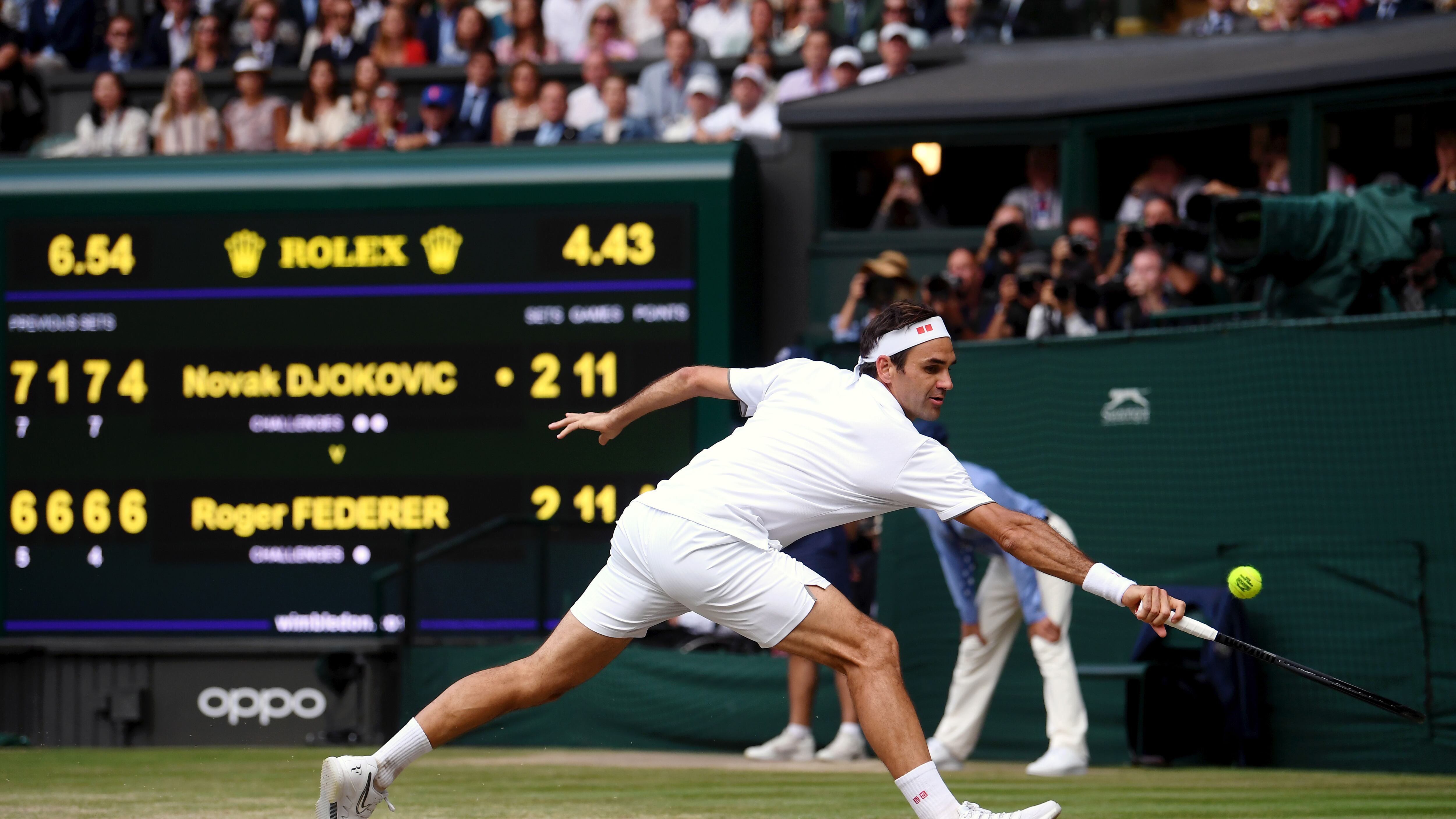 Federer, i due match ball e lo sport schiavo di quell'attimo fuggente