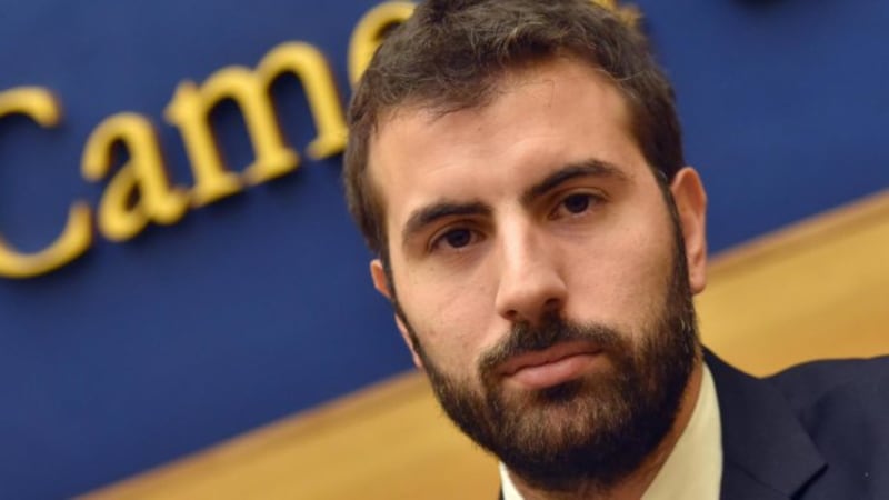 Ecco chi è il capo missione della nave Alex