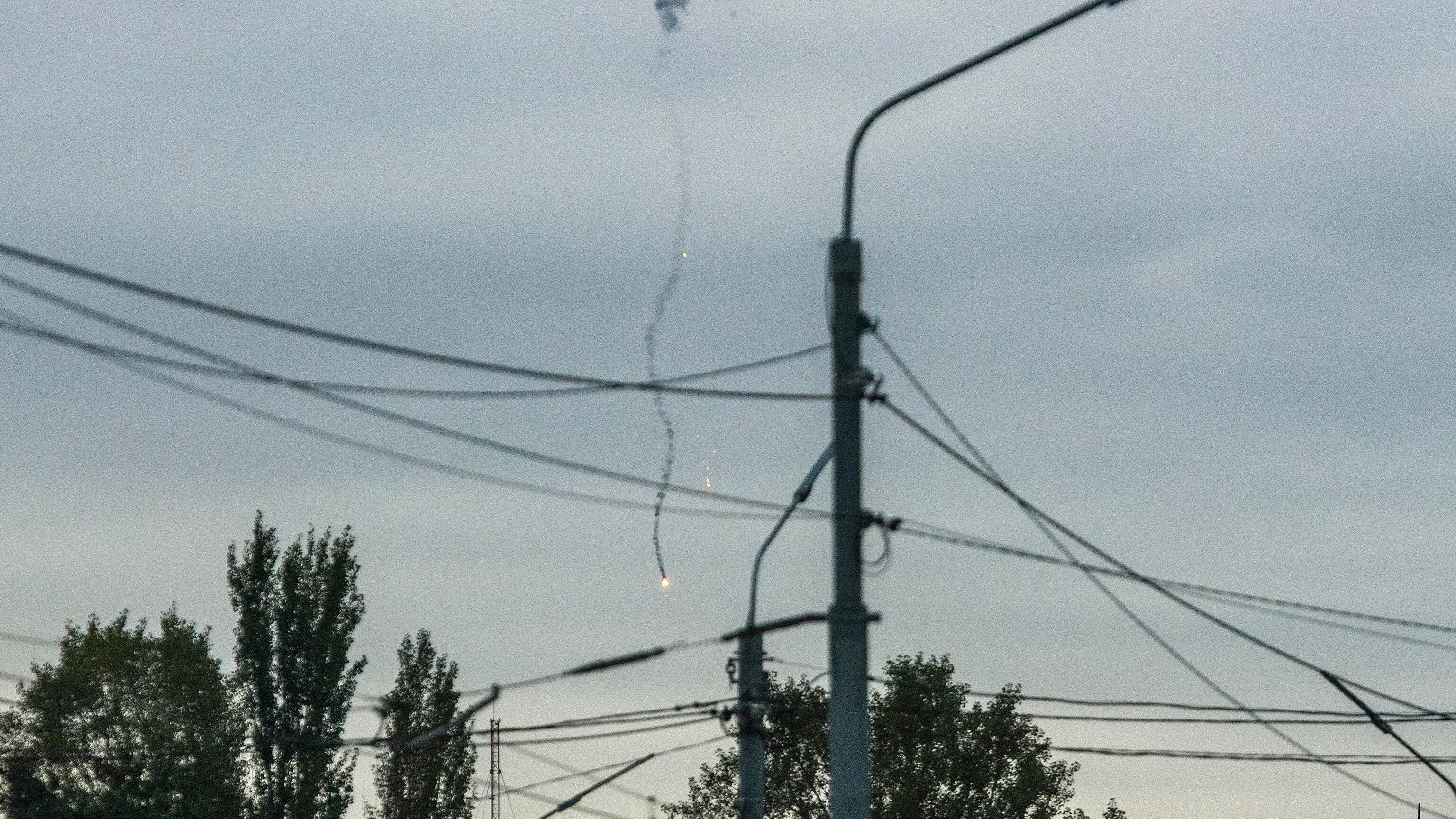 Non solo il "muro" anti-droni: l’Europa vuole attaccare la Russia con una "brigata cibernetica"