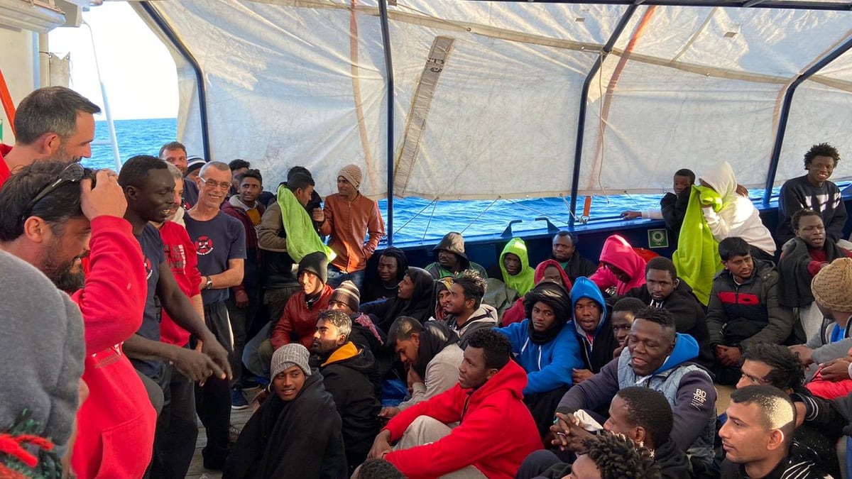 Ormai siamo un porto franco: altra Ong sbarcherà a Messina