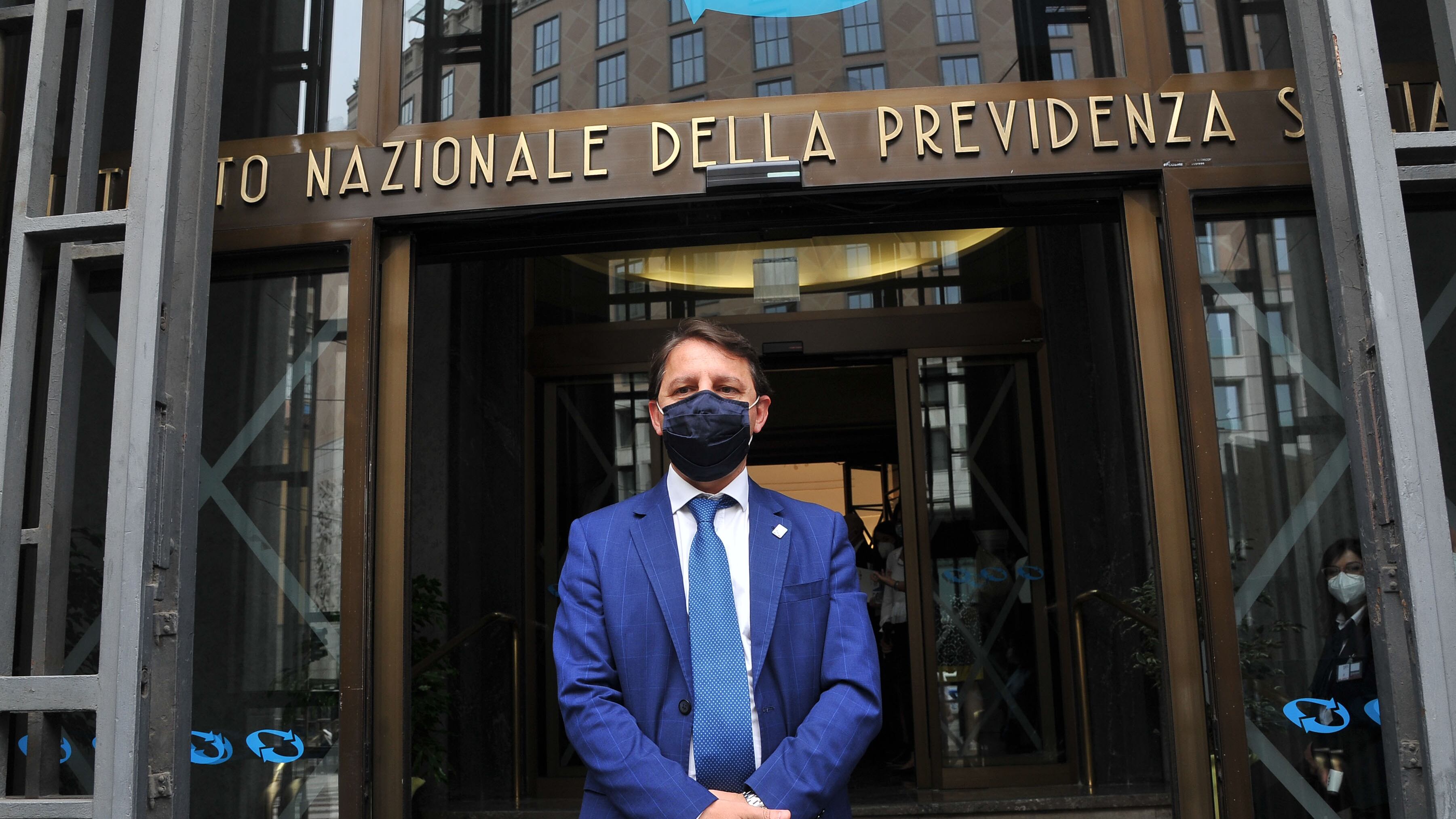 Il 75% di chi prende il reddito grillino non ha mai lavorato. Tridico: "Lo rifarei"