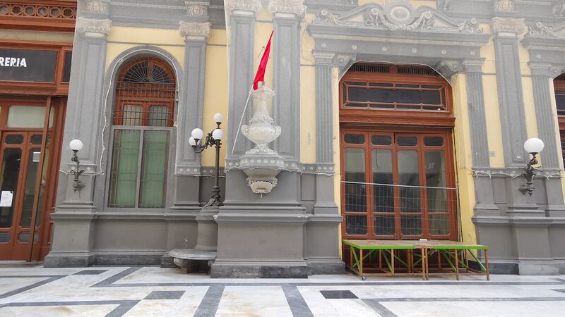 La desolazione della Galleria Principe di Napoli 7
