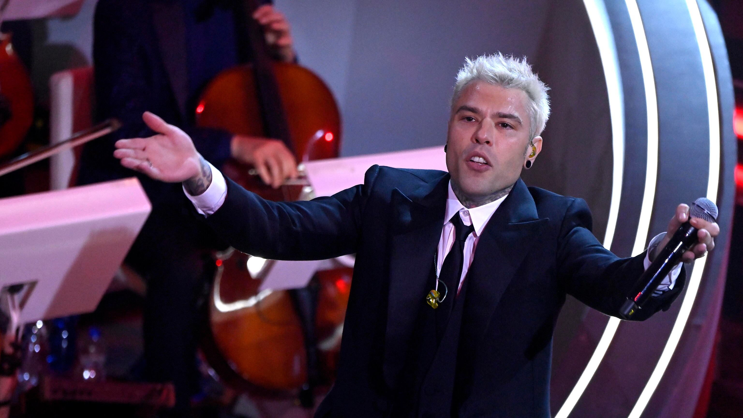 Il mistero di Fedez continua: è assente anche alla presentazione di Lol 3