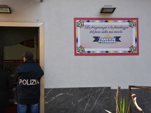 Un panificio era la base operativa dei boss: sequestro da 300 mila euro