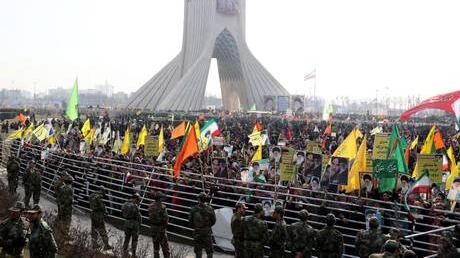 Iran, impiccato poeta pacifista: "La sua poesia corrompe l'Islam"