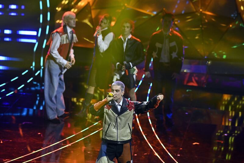 Sanremo 2024: ecco il look della terza serata del Festival dai Bnkr44 5