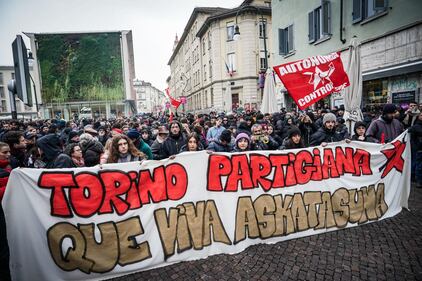 Corteo di Torino per Askatasuna 2