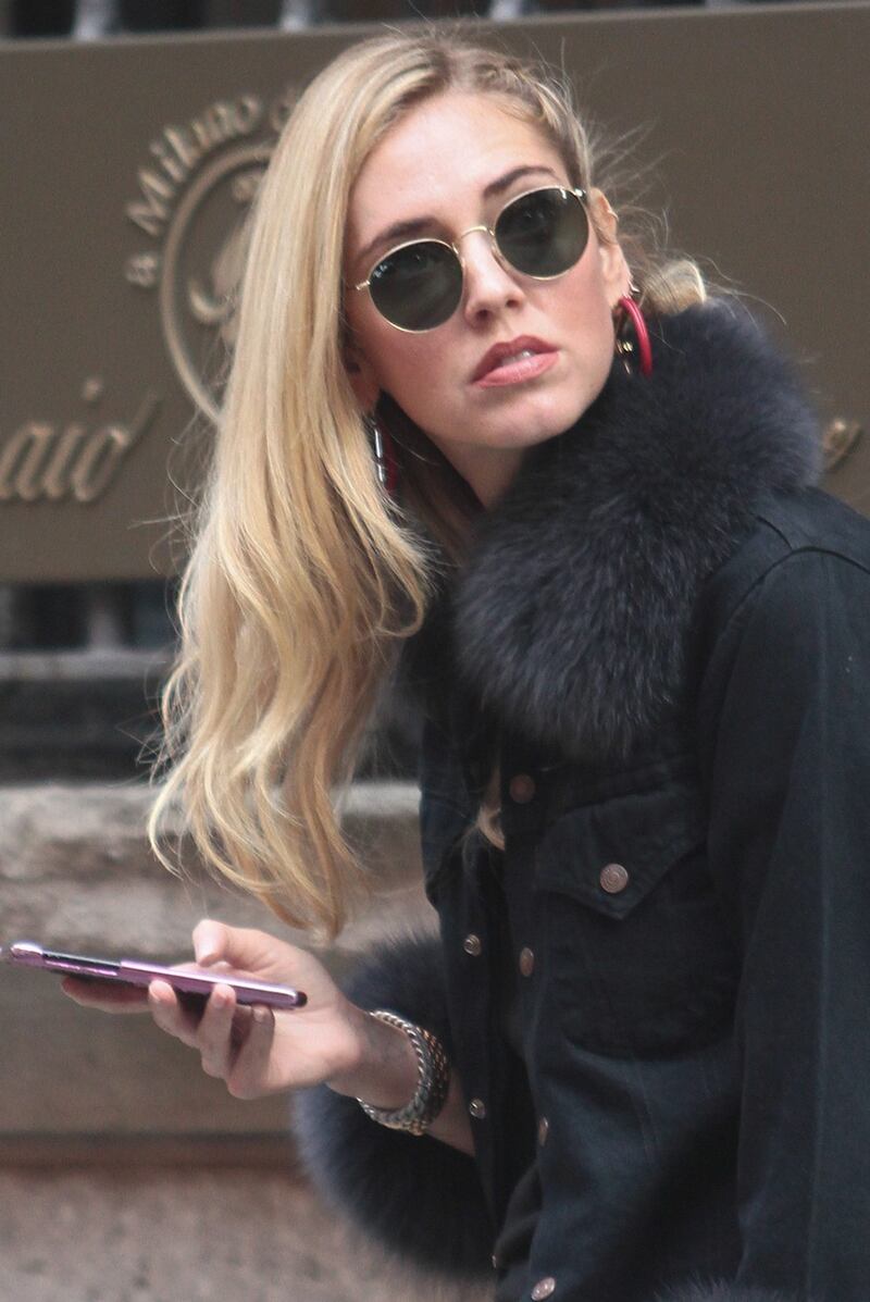 Chiara Ferragni sexy in rosa 9