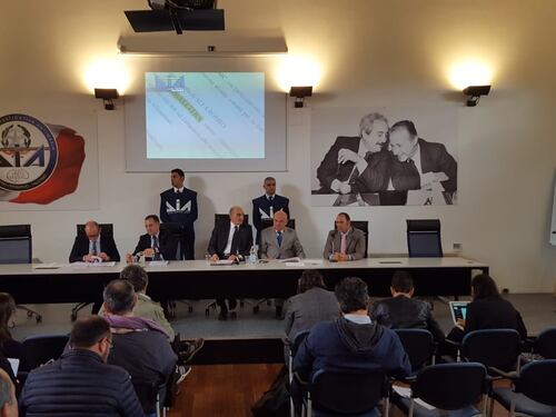Mafia, sequestro da 1,5 mld di euro. La Dia: "Vicini a Matteo Messina Denaro"