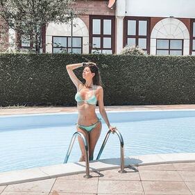Carola Varini incantevole su Instagram 8