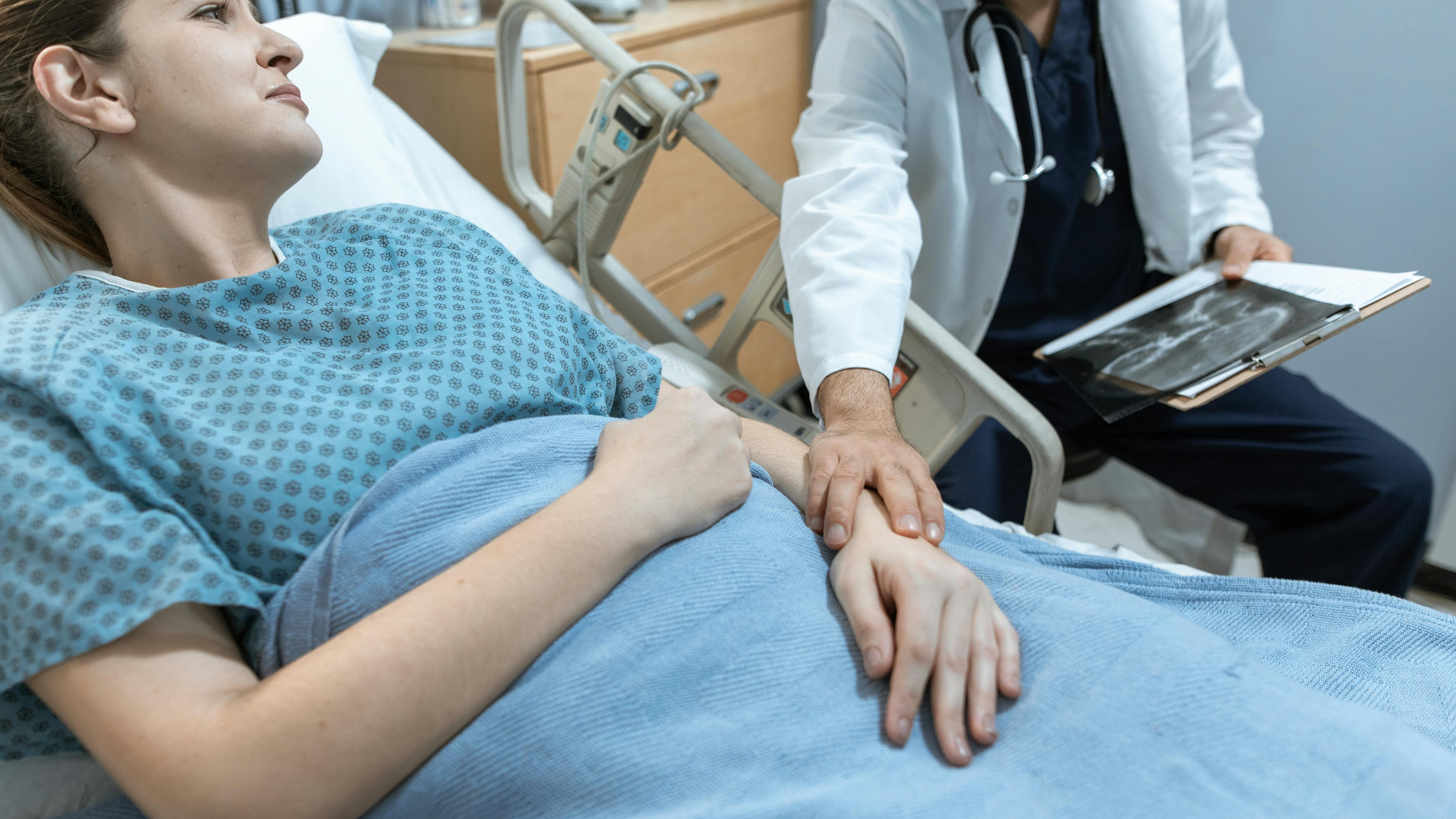 Infarti, sintomi diversi nelle donne rispetto agli uomini: ecco quali