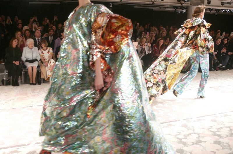 La Regina Elisabetta alla Fashion Week 4