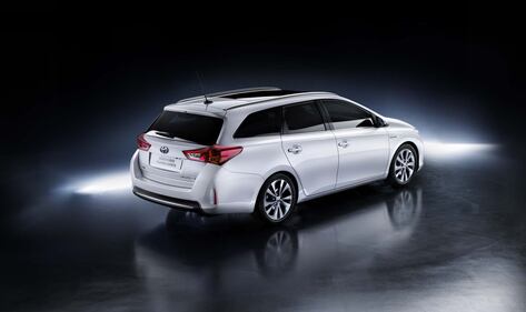 Toyota Auris Touring Sports 4