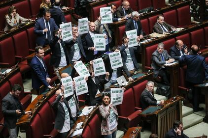 La protesta della Lega per la legittima difesa 4