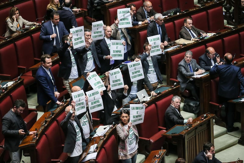 La protesta della Lega per la legittima difesa 4