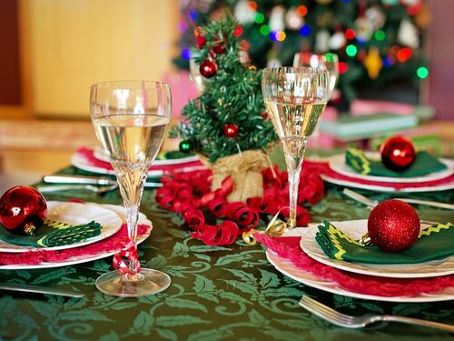 Il Pranzo di Natale staffetta alla solidarietà