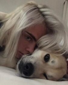 Cara Delevingne hot alla Paris Fashion Week 10