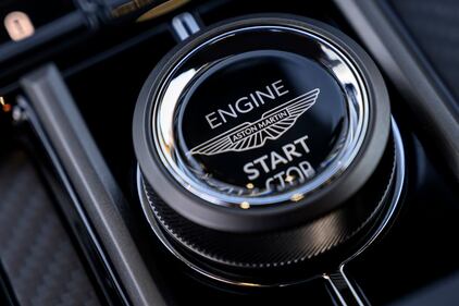 Nuova Aston Martin Vantage, guarda tutte le foto 18