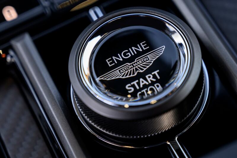 Nuova Aston Martin Vantage, guarda tutte le foto 18