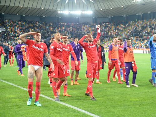 Lo spirito di Astori ha unito la Fiorentina che ora vola per lui