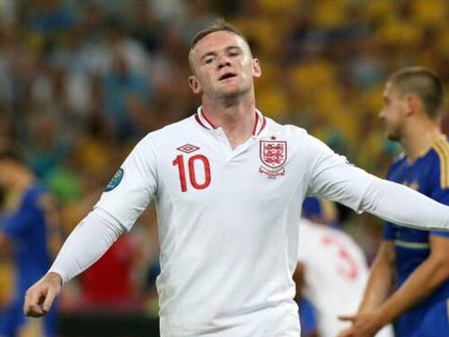 Il derby di Manchester riparte da Ibra e Rooney