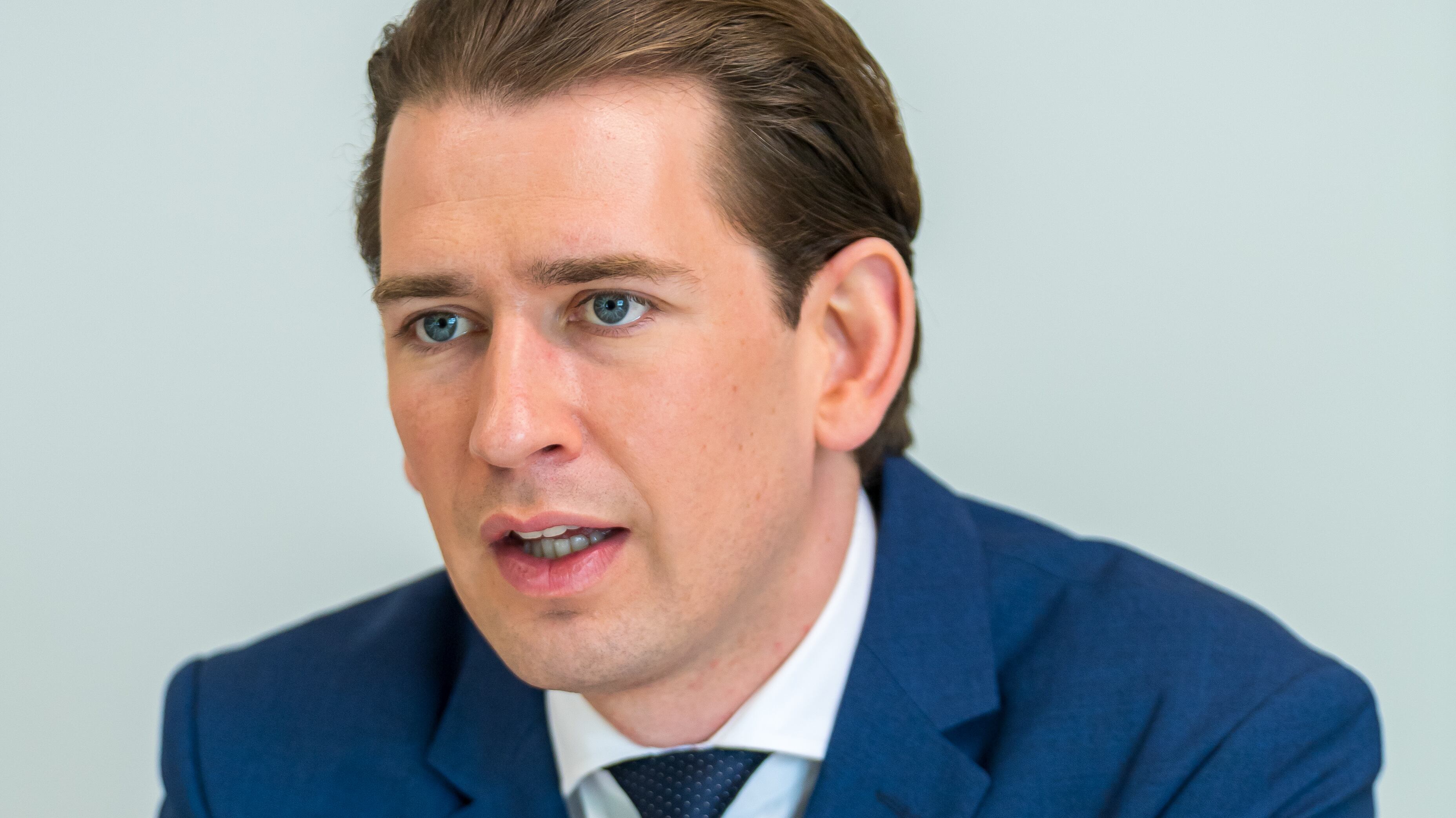 "In Austria si prepara il suo ritorno": cosa c'è dietro i tre film su Sebastian Kurz