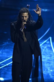 Sanremo 2024: ecco il look della quarta serata del Festival di Ghali 4