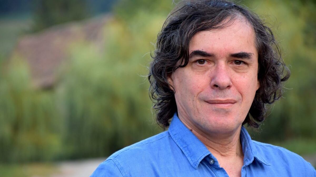 "Lavoro come una termite. Mi faccio un nido di libri"