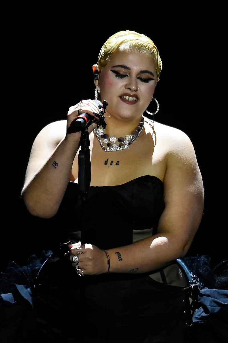 Sanremo 2024: ecco il look della prima serata del Festival da BigMama 8