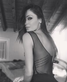 Anna Tatangelo hot in bikini 3