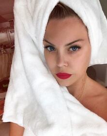 Costanza Caracciolo sexy alle Bahamas  10