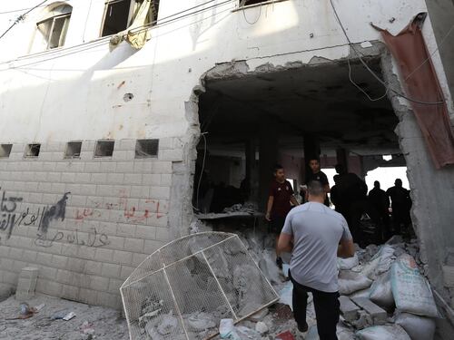 Blitz in Cisgiordania: missili sulla moschea. "Andiamo avanti finché Hamas sparirà"