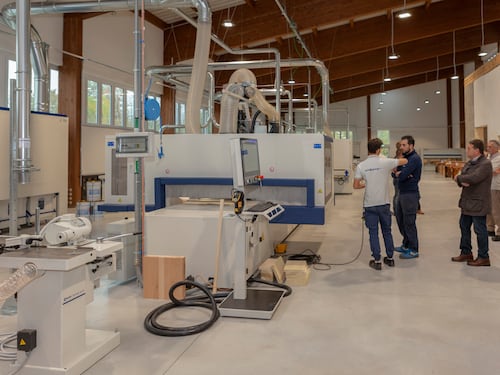 Mestieri del legno per giovani, la Brianza fa scuola: manualità e industria 4.0