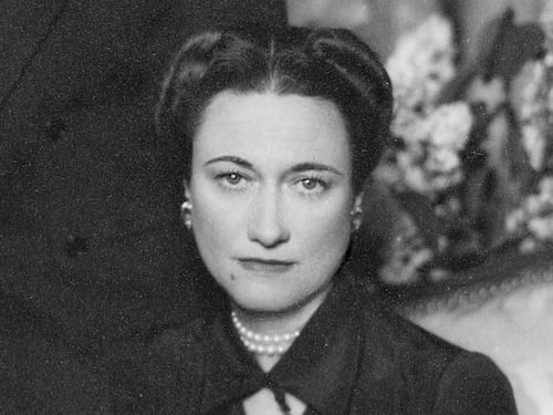 La caccia (impossibile) a Wallis Simpson. Il fascino e i segreti dell’ultima duchessa