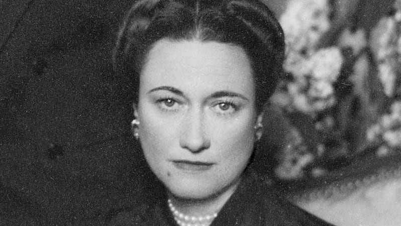 “L’anno del loto”. La verità sul passato di Wallis Simpson