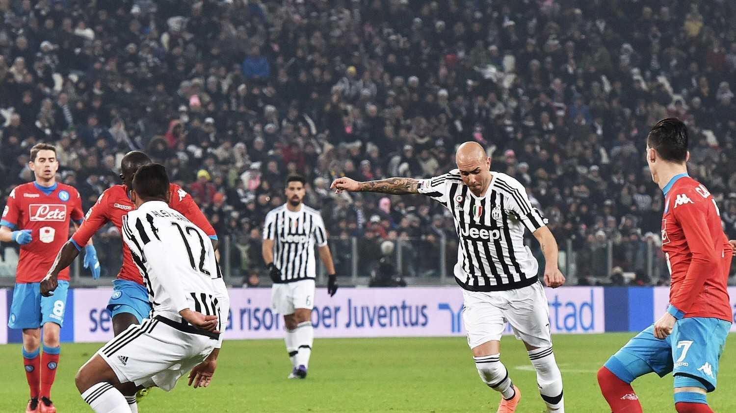 Un super Zaza regala la vittoria alla Juve. Ed è sorpasso sul Napoli