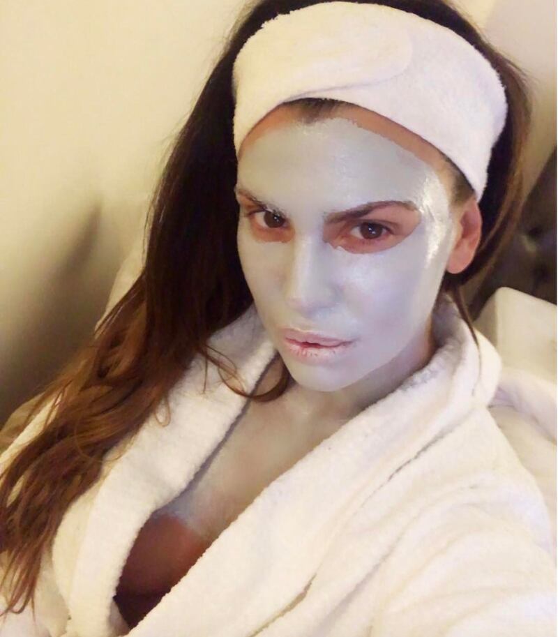 Claudia Galanti, seno in vista a Milano 30