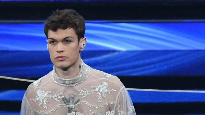 Blanco canta davanti al Papa