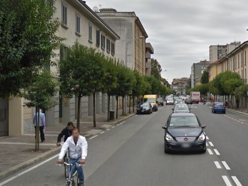 Monza, rissa fra stranieri in centro: sangue e bottiglie rotte