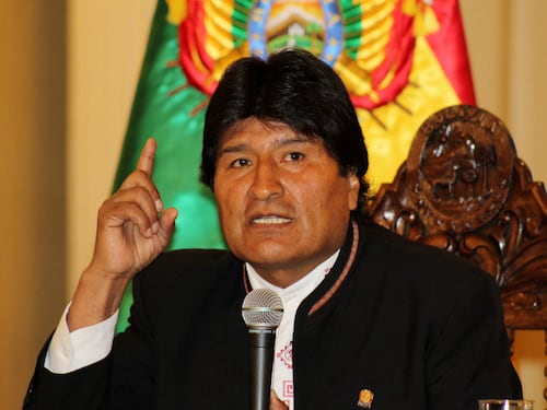 Bufera su Evo Morales: "Ha usato fondi pubblici per costruirsi una reggia"