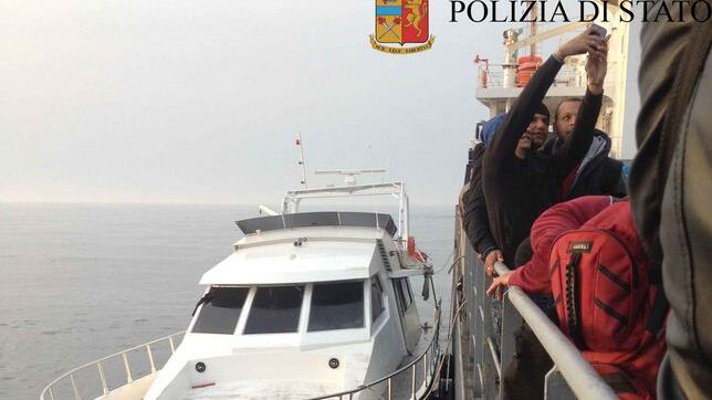 Ragusa, sbarco di immigrati con lo yacht: biglietto da 8500 dollari