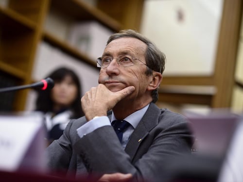 Il mistero dei filmati su Fini e i giudici del lodo Mondadori
