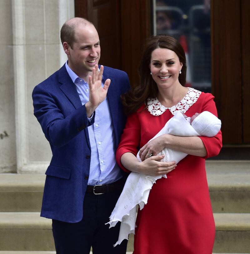 Kate Middleton e il Principe William col Royal Baby 13